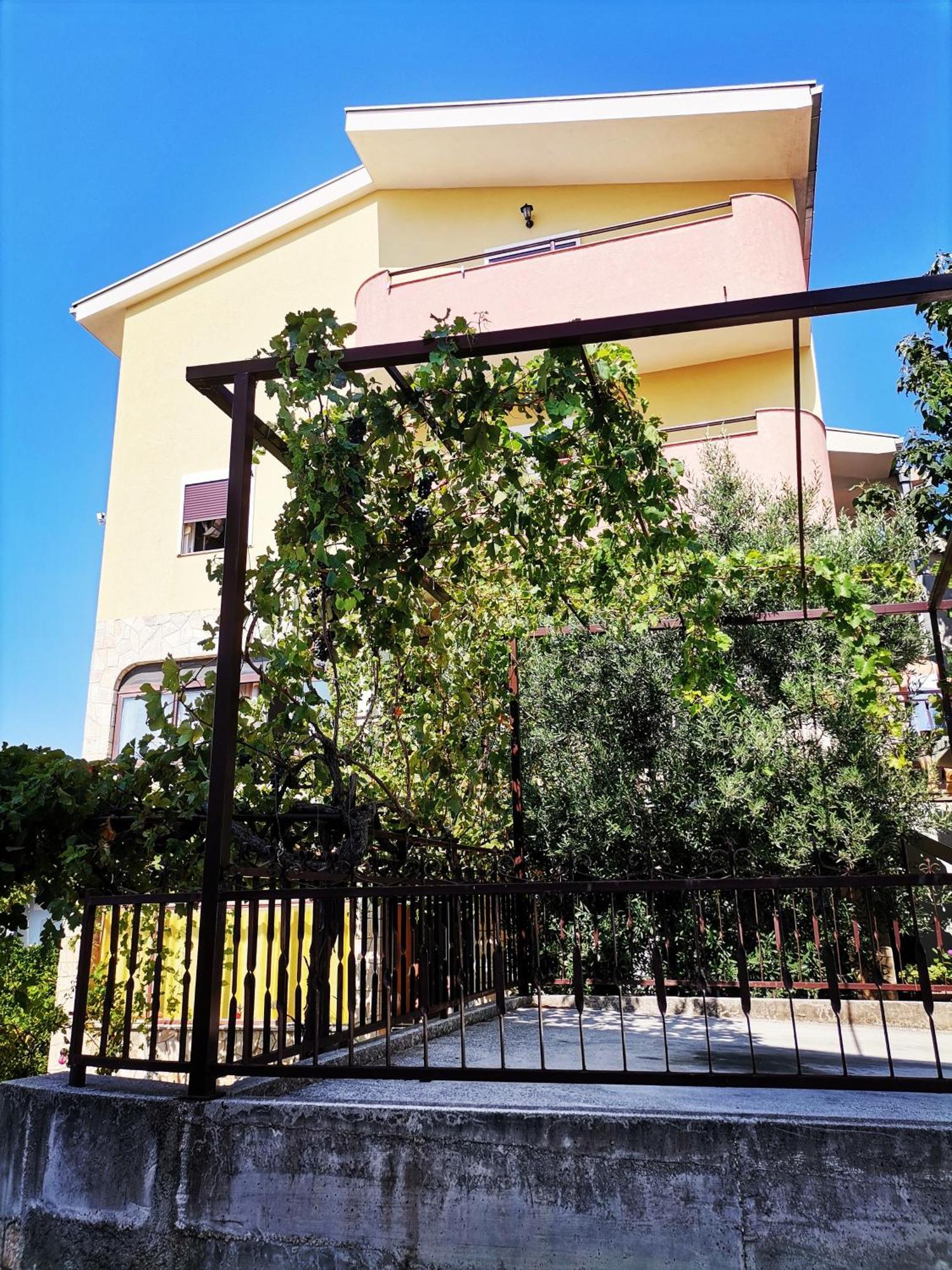 Villa Mia Макарска Экстерьер фото